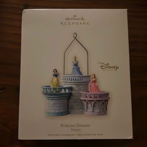 Hallmark keepsake Disney princess dreams